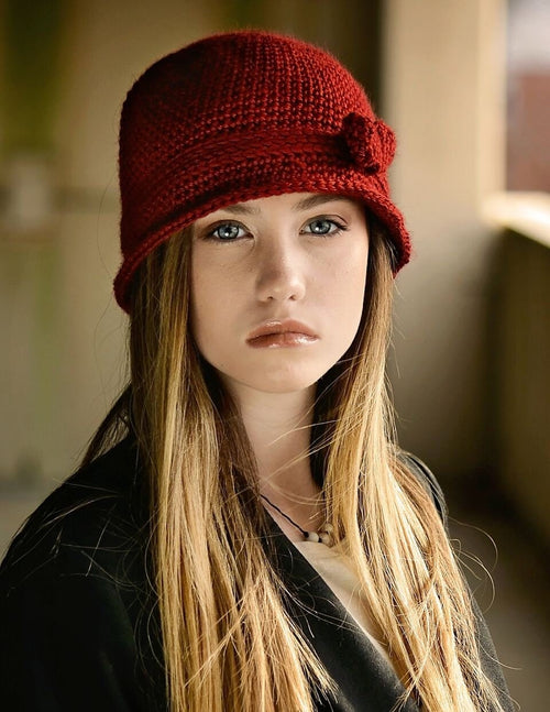 Autumn Red Hat/Beanie Hat/Cloche/Hat/Beanie/Autumn Red Cloche (fits Teen/Small Adult and Medium Adult)