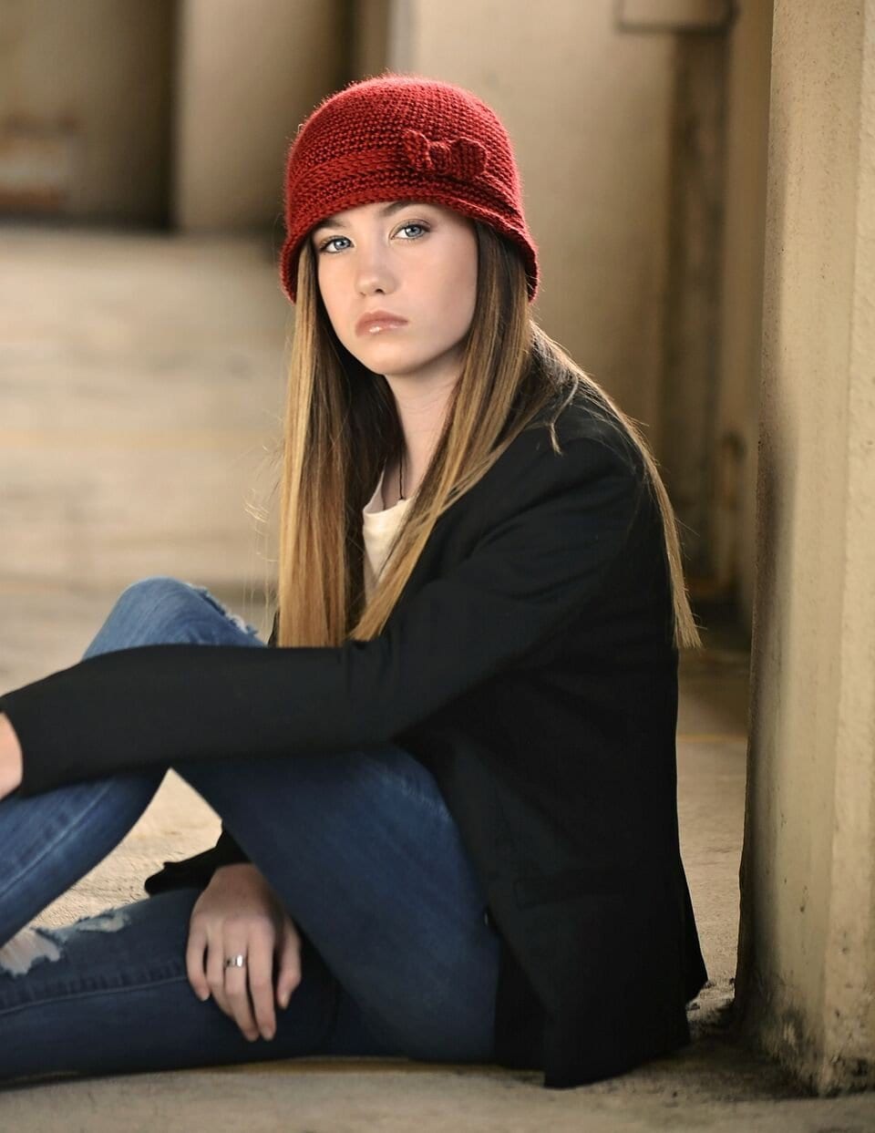Autumn Red Hat/Beanie Hat/Cloche/Hat/Beanie/Autumn Red Cloche (fits Teen/Small Adult and Medium Adult)