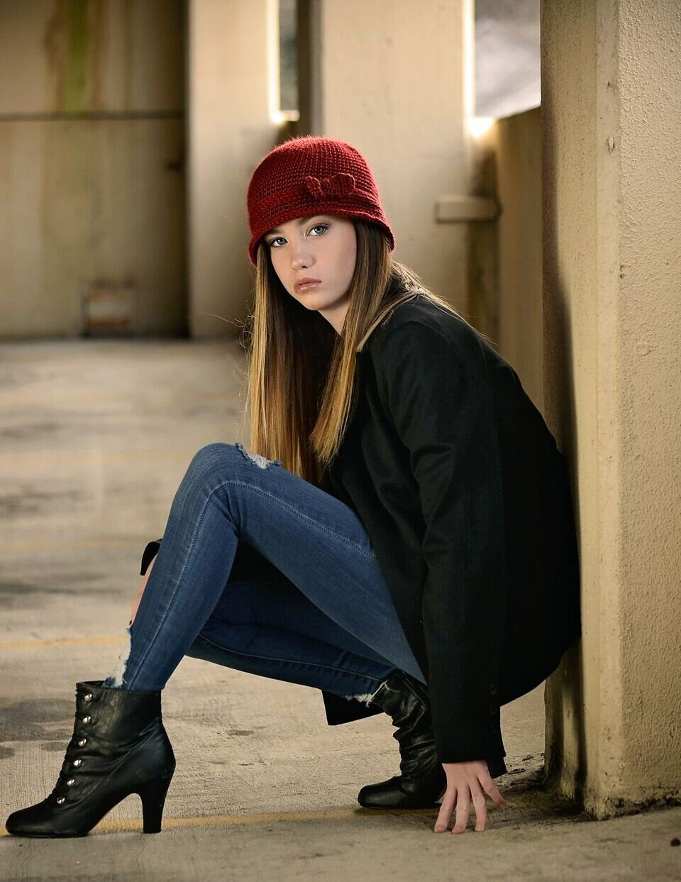 Autumn Red Hat/Beanie Hat/Cloche/Hat/Beanie/Autumn Red Cloche (fits Teen/Small Adult and Medium Adult)