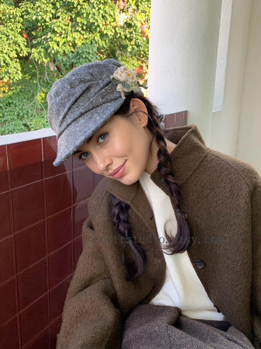 Gray Wool Newsboy Cap, Floral Appliqué, Adjustable Winter Hat