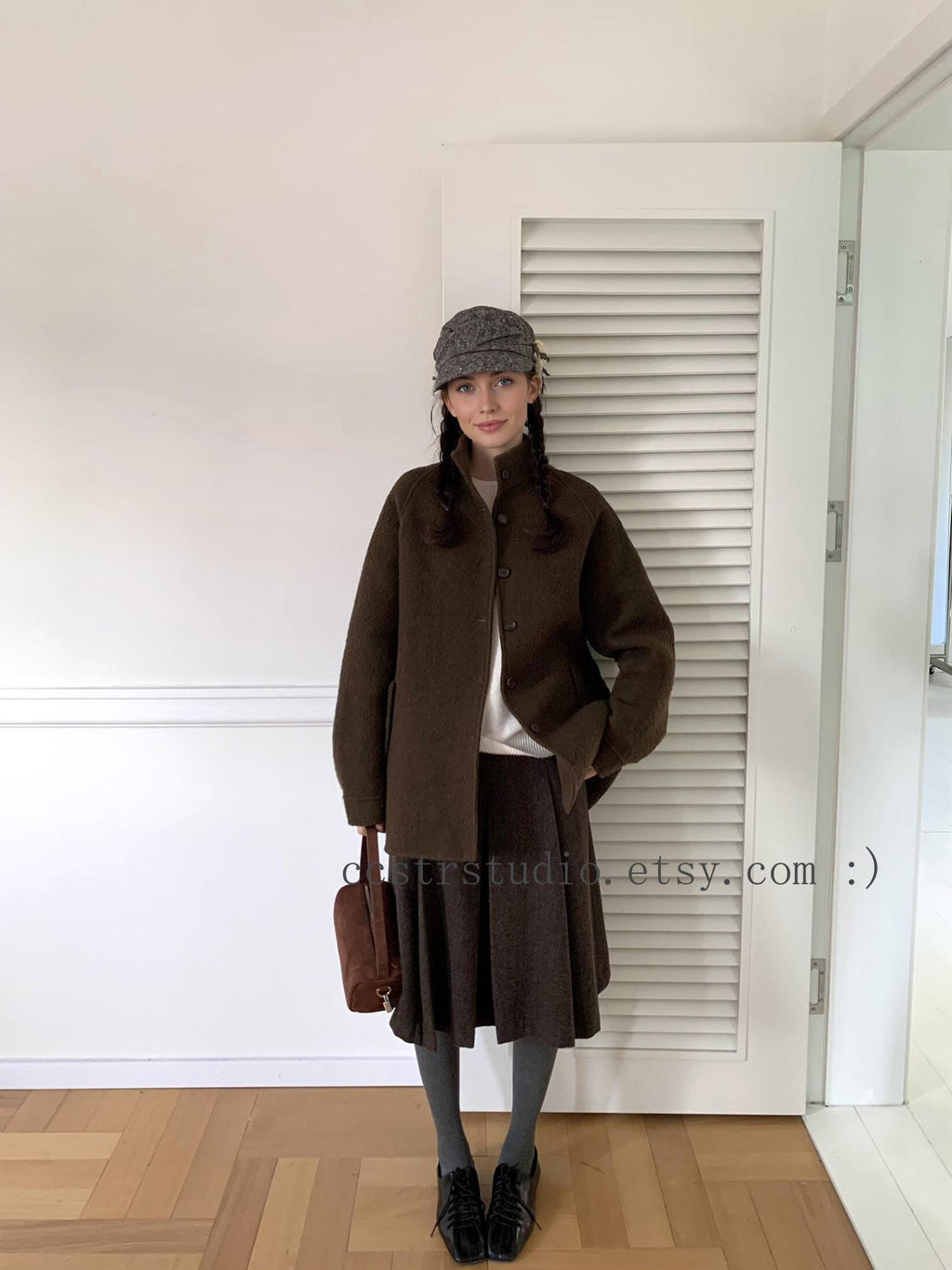 Gray Wool Newsboy Cap, Floral Appliqué, Adjustable Winter Hat