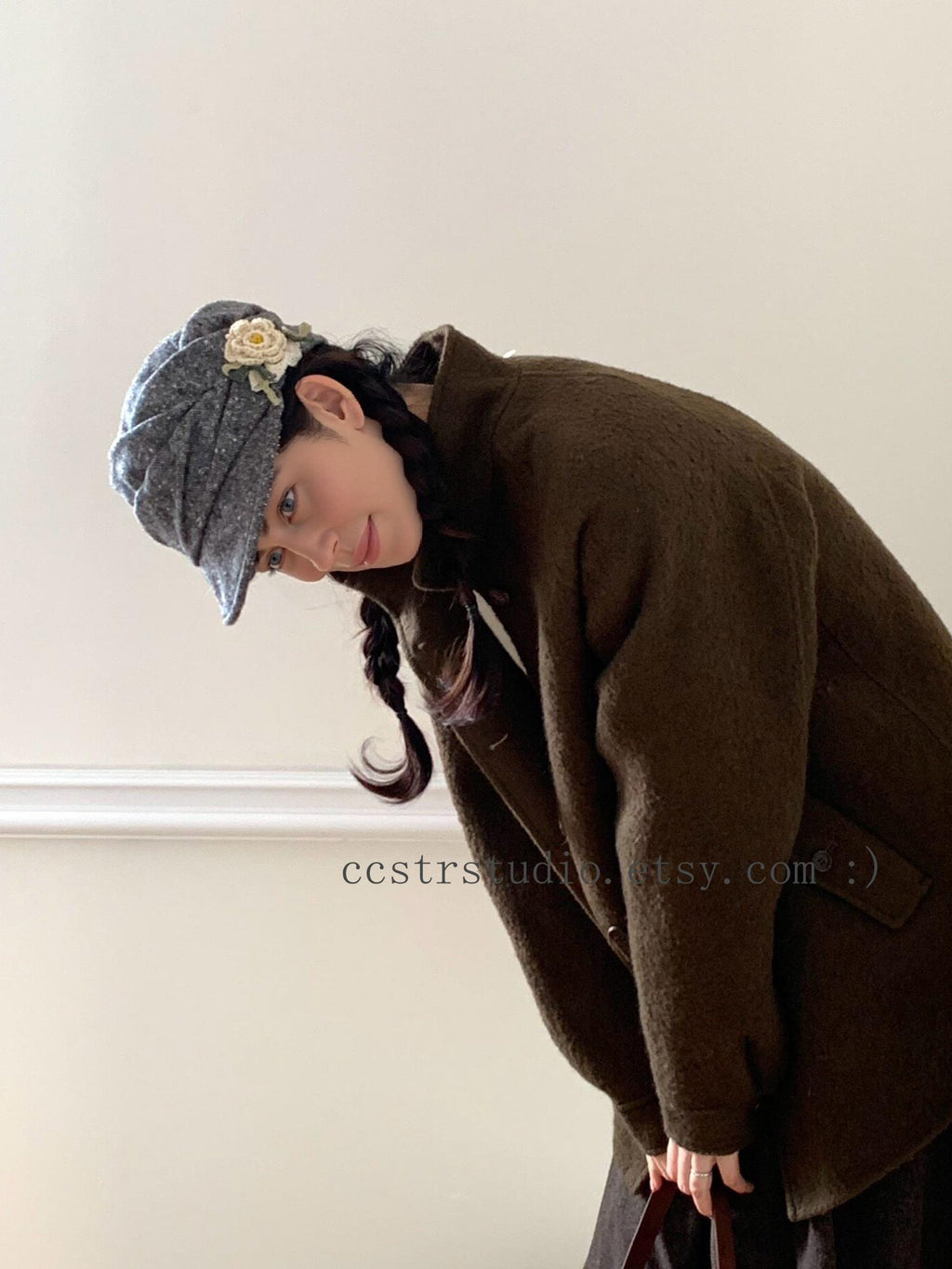 Gray Wool Newsboy Cap, Floral Appliqué, Adjustable Winter Hat
