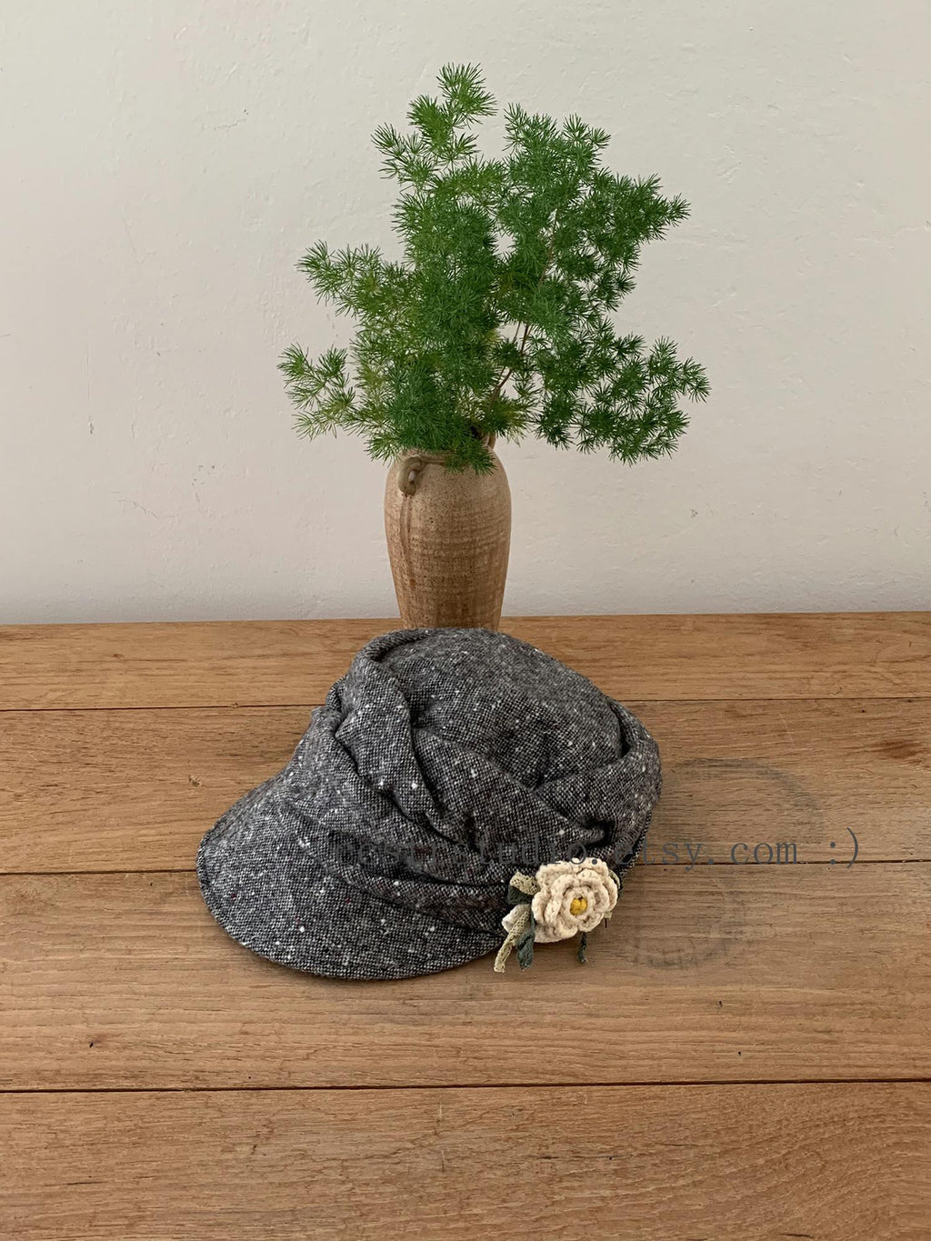 Gray Wool Newsboy Cap, Floral Appliqué, Adjustable Winter Hat