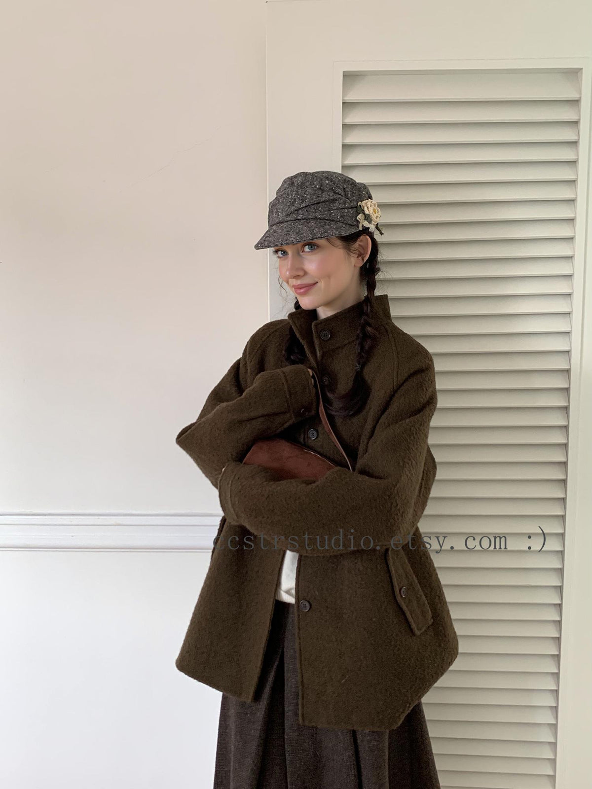 Gray Wool Newsboy Cap, Floral Appliqué, Adjustable Winter Hat